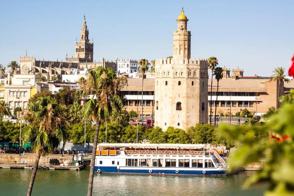 Appartement Atico Con Vistas A La Torre Del Oro Y Catedral *